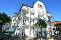 Ferienhaus - Ferienunterkunft in Binz (4 Personen)