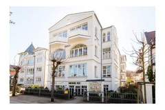 Ferienhaus - Ferienunterkunft in Binz (4 Personen)
