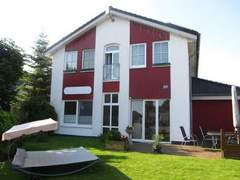 Ferienwohnung - Ferienwohnung Wohnung in Wulfen mit Garten, Grill und Terrasse