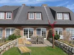Ferienhaus - Ferienhaus Wünderschöner Hausteil mit Garten
