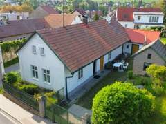Ferienhaus - Ferienhaus, Landhaus Praskolesy Retreat
