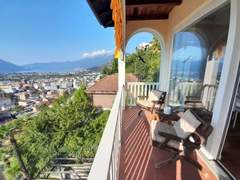 Ferienwohnung - Ferienwohnung Villa Dora Attika
