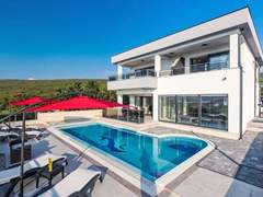 Ferienhaus, Exklusive Unterkunft - Ferienhaus, Villa Delfin