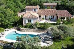 Ferienhaus - Ferienunterkunft in Flayosc (8 Personen)