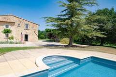Ferienhaus - Ferienunterkunft in Roussillon (7 Personen)