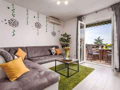 Ferienwohnung - Ferienwohnung Nerina Premium