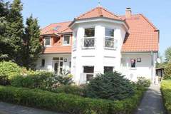 Ferienhaus - Ferienunterkunft in Zingst (3 Personen)