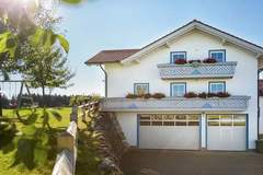 Bauernhof - Am Berghof - Ferienunterkunft in Ingenried (4 Personen)