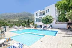 Ferienhaus, Exklusive Unterkunft - Villa Anemos - Ferienunterkunft in Lefkogia (8 Personen)