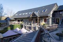 Ferienhaus - GÎTE CONTES DE SALME Lodge des Contes - Ferienunterkunft in Vielsalm (28 Personen)