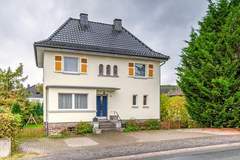 Ferienhaus, Exklusive Unterkunft - Medebach - Ferienunterkunft in Medebach (16 Personen)