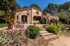 Ferienhaus - Can Vives - Ferienunterkunft in Palafrugell (5 Personen)
