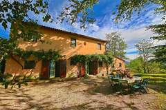 Bauernhof - Casolare Due - Ferienunterkunft in Todi (8 Personen)