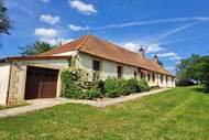 Ferienhaus - Maison de vacances -   VIEURE - Ferienunterkunft in Vieure (6 Personen)