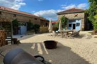 Ferienhaus - Le Manoir - Ferienunterkunft in St. Léonard de Noblat (15 Personen)