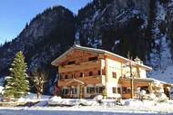 Ferienhaus - Alpenhaus Lacknerbrunn - Chalet in Mayrhofen (30 Personen)