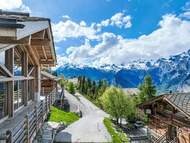 Ferienhaus - Ferienhaus, Chalet Chalet Jadi