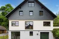 Ferienhaus - Gruppenhaus Friedrichshöhe - Ferienunterkunft in Eisfeld (29 Personen)