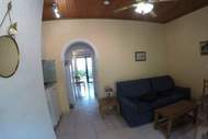 Ferienwohnung - Benitses Apartment Corfu - Appartement in Benitses (3 Personen)