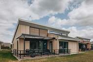Ferienhaus - Vakantiepark Zeebad 12 - Ferienunterkunft in Breskens (6 Personen)