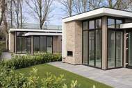Ferienhaus - Recreatiepark Rhederlaagse Meren 13 - Ferienunterkunft in Lathum (4 Personen)
