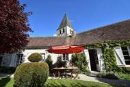 Ferienhaus - Les Remparts Fleuris - Ferienunterkunft in Yevre-Le-Chatel (6 Personen)