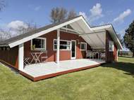 Ferienhaus - Ferienhaus Guthki - 275m from the sea