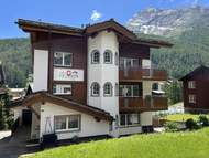 Ferienwohnung - Ferienwohnung Helvetia Apartments
