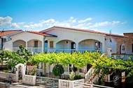 Ferienwohnung - Fortune apartments, Vir-A4+1 - Ferienunterkunft in Vir (5 Personen)