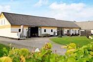 Ferienhaus - Ferienunterkunft in Løkken (24 Personen)
