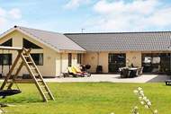 Ferienhaus - Ferienunterkunft in Glesborg (24 Personen)
