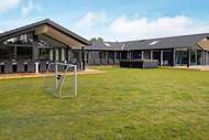 Ferienhaus - Ferienunterkunft in Væggerløse (22 Personen)