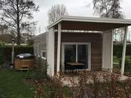 Ferienhaus - Ferienhaus Tiny Cottage Hottub 2+2