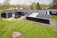 Ferienhaus - Ferienunterkunft in Ørsted (14 Personen)