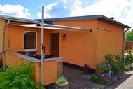 Gartenteich - Ferienunterkunft in Reddelich (4 Personen)