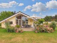 Ferienhaus - Ferienhaus Lilia - 900m from the sea in Lolland, Falster and Mon