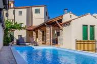 Ferienhaus - Villa Teresa - Ferienunterkunft in Medulin (8 Personen)