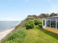 Ferienhaus - Ferienhaus Orwik - all inclusive - 30m from the sea in Sealand