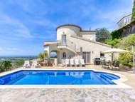 Ferienhaus, Exklusive Unterkunft - Ferienhaus, Villa Golden