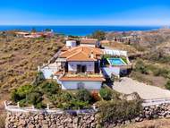 Ferienhaus, Exklusive Unterkunft - Ferienhaus, Villa Villa Miradri