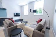 Ferienwohnung - 3 Bedroom Apartment 25 Bathroom Hungerford Road - Appartement in London (6 Personen)