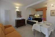 Ferienwohnung - Appartement in Cipressa (6 Personen)