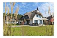 Ferienhaus - Ferienunterkunft in Glowe (8 Personen)
