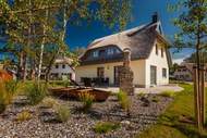 Ferienhaus - Ferienunterkunft in Glowe (8 Personen)