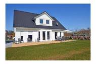 Ferienhaus - Ferienunterkunft in Breege (6 Personen)