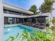 Ferienhaus, Exklusive Unterkunft - Ferienhaus, Villa Nika