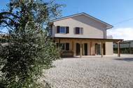 Ferienwohnung - Pepe - Ferienunterkunft in Fermo (4 Personen)