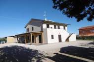 Ferienwohnung - Vino - Ferienunterkunft in Fermo (4 Personen)