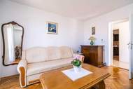 Ferienwohnung - Apartments Stella - Three-Bedroom Apartment with Balcony and Terrace - Ferienunterkunft in Dubrovnik (8 Personen)