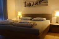 Ferienwohnung - Villa Peragić - Triple Room with Balcony - Ferienunterkunft in Molunat (3 Personen)